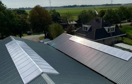 Renovatie zadeldak lichtstraat Spierdijk
