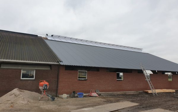 Nieuwbouw tafelnok lichtstraat met ventilatie Werkhoven