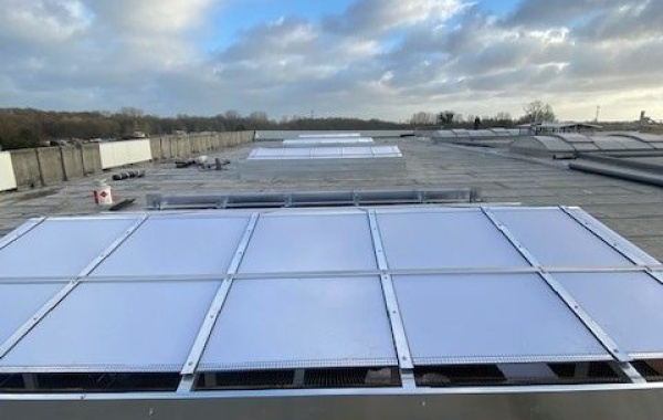 Nieuwbouw ventilatie koepel Steenwijk bedrijfshal